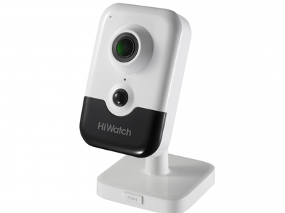 IPC-C082-G2 (2.8mm) HiWatch Фиксированная IP камера, объектив 2.8мм, 8Мп, POE, встроенный микрофон, microSD