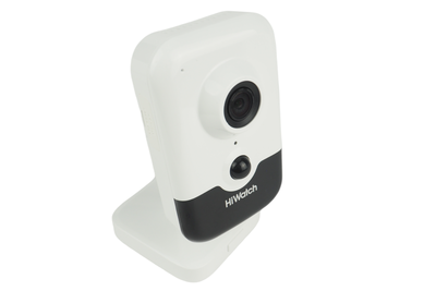 DS-I214(B) (2.0 mm) HiWatch Фиксированная IP камера, объектив 2.0мм, 2Мп, POE, встроенный микрофон, microSD