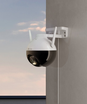 CS-C8C (4mm) EZVIZ Высокоскоростная поворотная Wi-Fi IP-камера, объектив 4мм, ИК , 2Мп, Micro SD, Встроенный микрофон